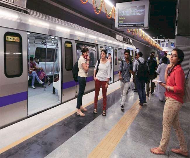 Delhi Metro का घाटा 2000 करोड़ रुपये तक पहुंचा, जानें- कैसे आसान होगी DMRC की राह