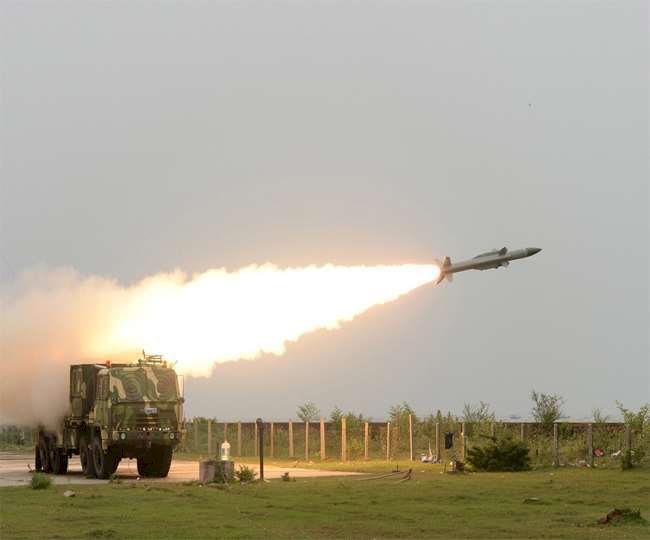 LRSAM मिसाइलों का अंतिम उत्पादन बैच शुरू, लंबी दूरी तक सतह से हवा में मार करने में सक्षम