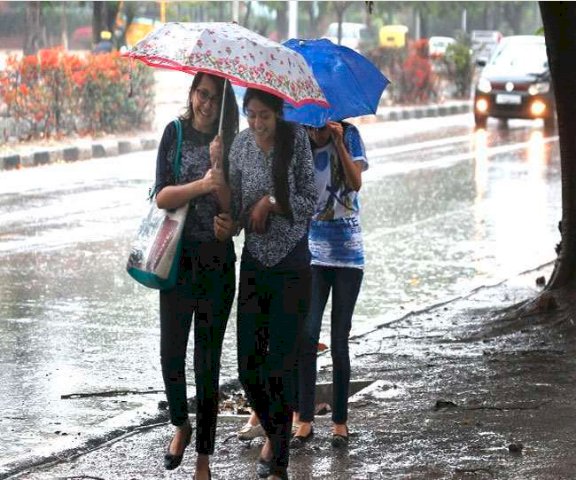 Jharkhand Weather Update: राज्य में 4 जून तक रोज होगी वज्रपात के साथ बारिश, इन जिलों को मौसम विभाग ने किया अलर्ट