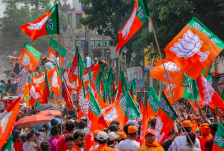 दिल्ली: एमसीडी चुनावी शतरंज पर भाजपा ने बिछाए नए मोहरे, भ्रष्टाचार के आरोप से उबरने के लिए इस नीति का प्रयोग करती है पार्टी