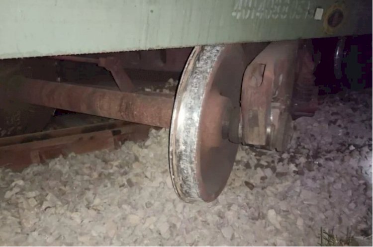 लखनऊ: हरौनी में मालगाड़ी पटरी से उतरी, सुबह बहाल हो सका ट्रेनों का संचालन