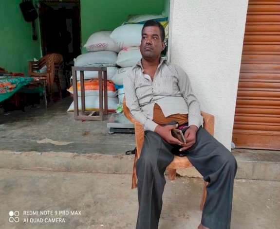 झारखंड के लोहरदगा में हथियार के बल पर व्यवसायी से दिन-दहाड़े लाखों रुपये की लूट