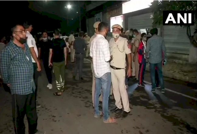 दिल्ली : बाड़ा हिंदूराव में रंजिशन प्रॉपर्टी डीलर पर फायरिंग, दो राहगीरों की मौत