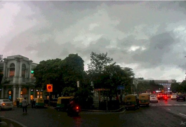तीन दिन होगी झमाझम बारिश: दिल्ली में मौसम को लेकर ऑरेंज व यलो अलर्ट जारी, उमस भरी गर्मी से मिलेगी राहत