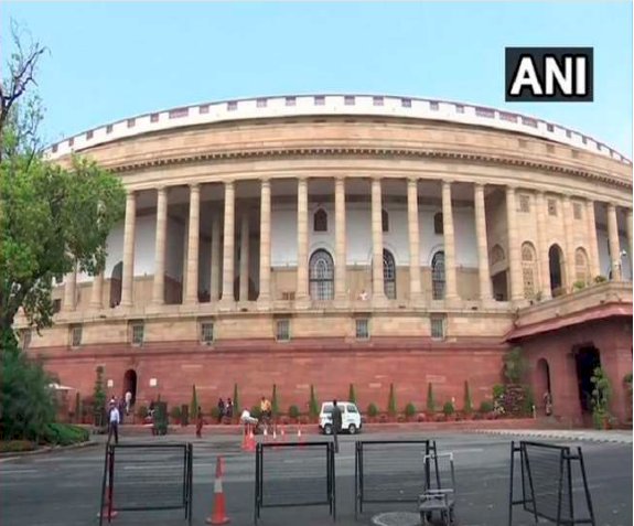 Parliament Monsoon Session: संसद में आज भी हंगामे के पूरे आसार, जासूसी कांड पर विपक्ष एकजुट